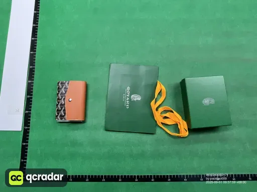 棕色拼黑色