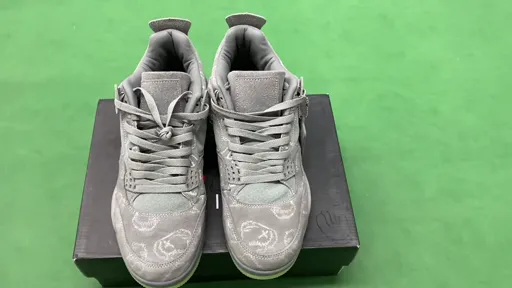 QC photo