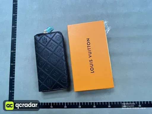 pressed square