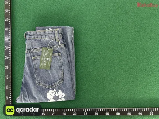 858 蓝色
