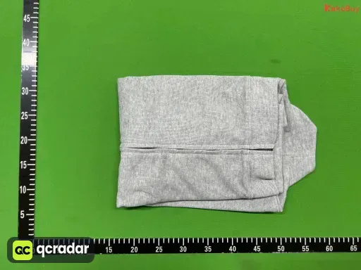 灰色黑标拉链