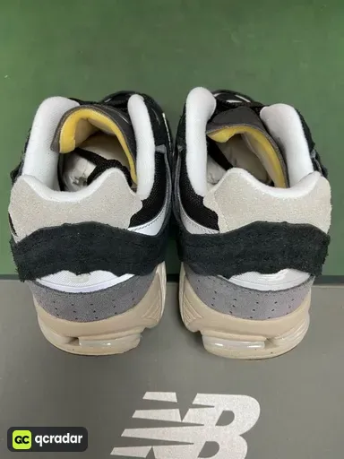 Black Grey M2002RDJ