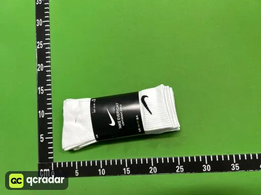 白色高筒