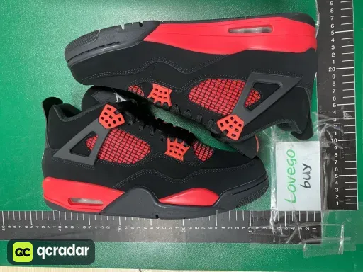 Colors: CT8527-016