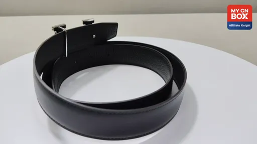 Silver buckle