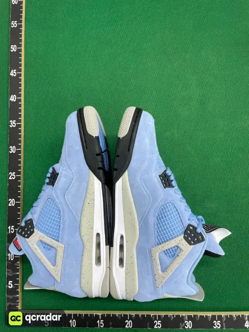 University Blue CT8527-400