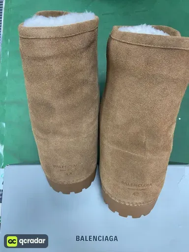 Color matching: 中帮杏