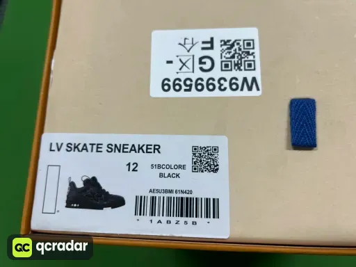 溜冰鞋6号黑色大梅花