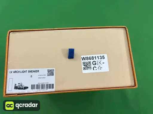 颜色款式:溜冰鞋5号黑灰