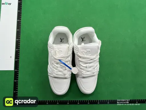 尺码:44