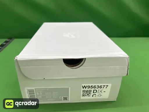 经典纯黑