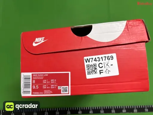 配色:VT DUNK反转熊猫 FD9064-011