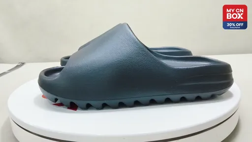 GX SLIDE Matte Black HQ6448