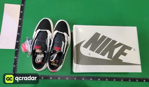 AJ1白绿倒钩低帮5.0