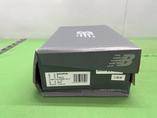 配色:总裁2002R幻影黑 RDB