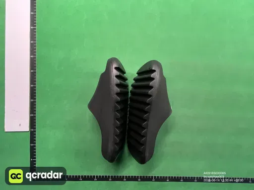 FV8425-Black 0495