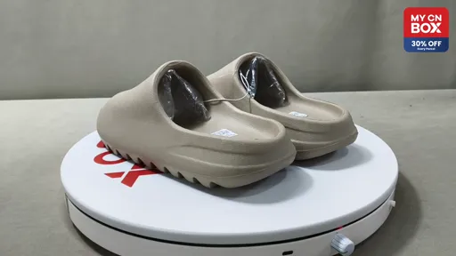 FV8425 - Warm Sand 5554