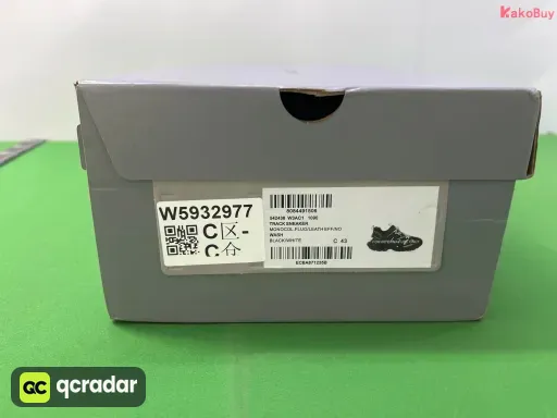 款式:经典黑白
