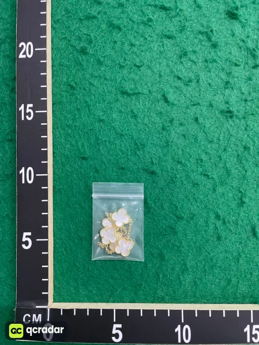 黄金色白贝母