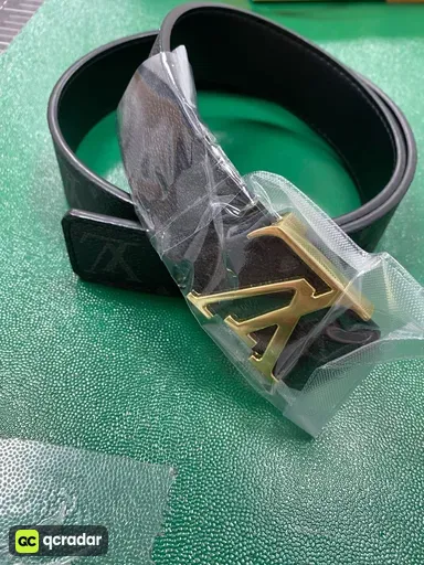 尺码:EU90=105cm（Length) 注意：皮带上如印有数字，可能是欧码或者长度