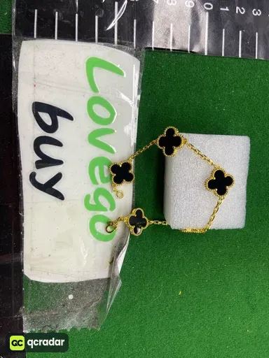 黄金色黑玛瑙