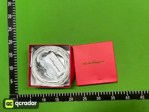 尺码:EU105=120cm（Length)注意：皮带上如印有数字，可能是欧码或者长度