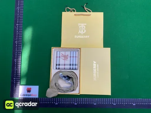 上T B杏花黑扣套