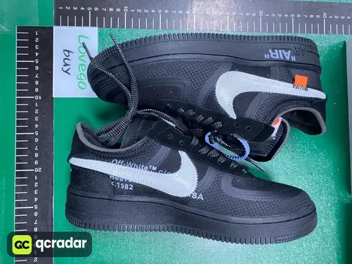 Black AO4606-001