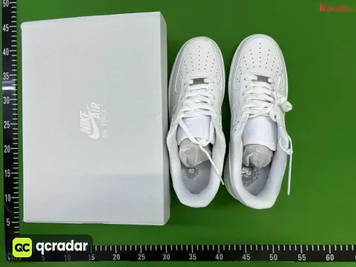 style:af1 white (Medium-Insane Quality)