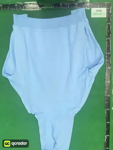天蓝色