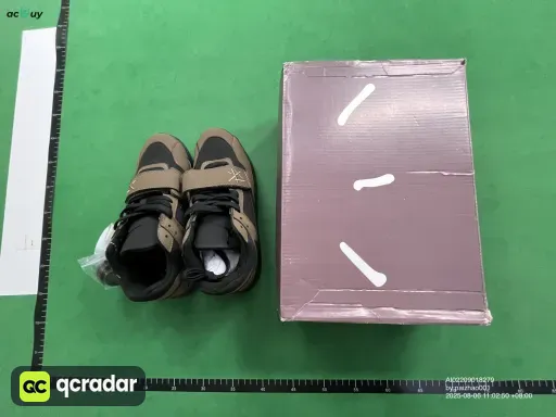 QC photo