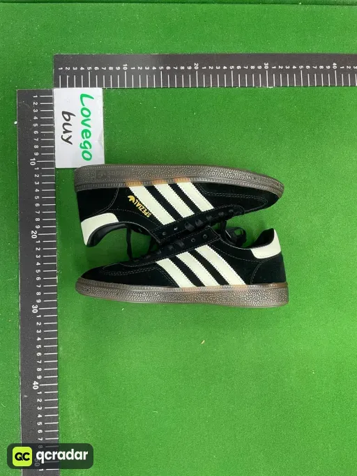 Size: EU39 1