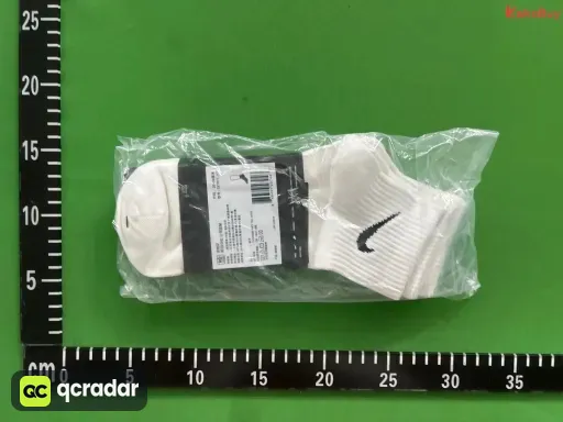 款式:three pairs of  white