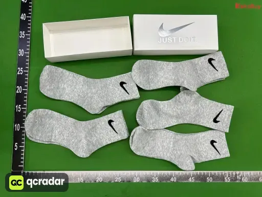 款式:Nike中筒袜-五双灰色