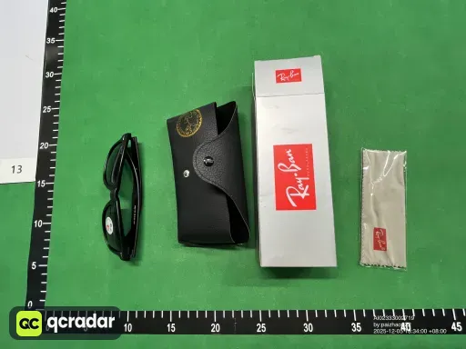 二140 砂黑灰片+配送盒