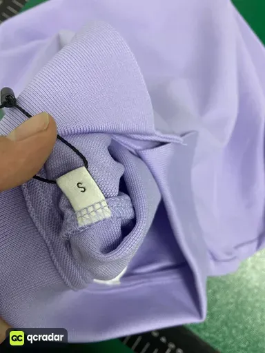 浅紫色 light purple