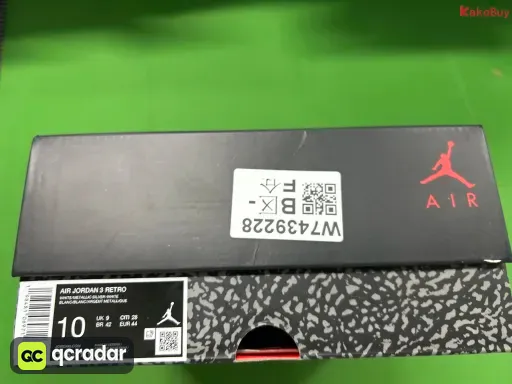 AJ3 白猫 CT8532-111