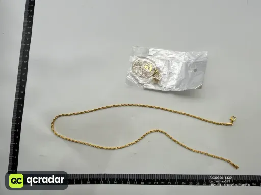 金色吊坠配0.3*60cm麻花链