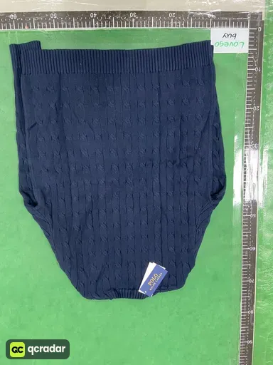藏青色