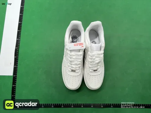 尺码:EUR45=UK10=US11