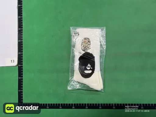白色长筒迷彩刺绣