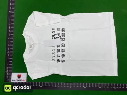 817白色