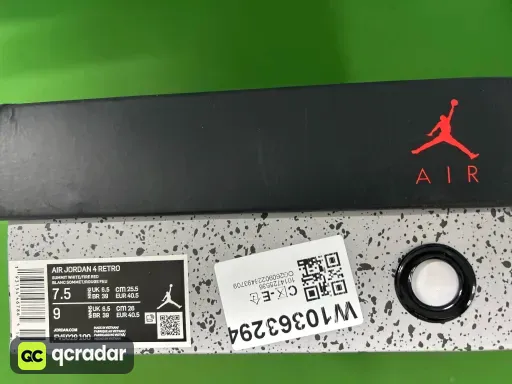 尺码:EUR40.5=6.5=US7.5