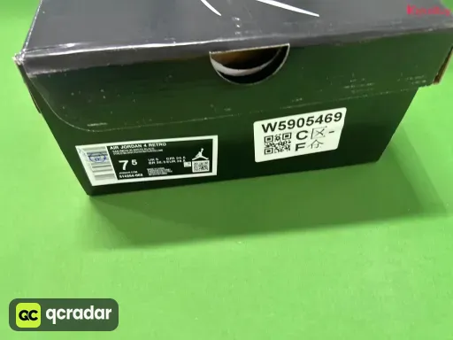 Air Jordan 4--Style:9-DH6927-017