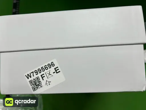 麦昆:黑皮尾Patent leather tail