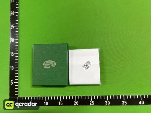 宝蓝色