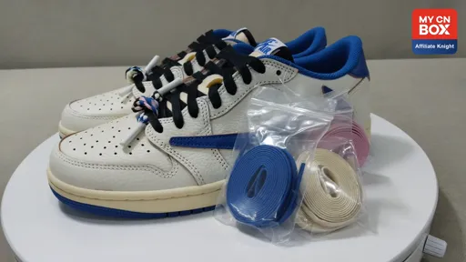 DM7866-104 Hook 10.0 White Blue