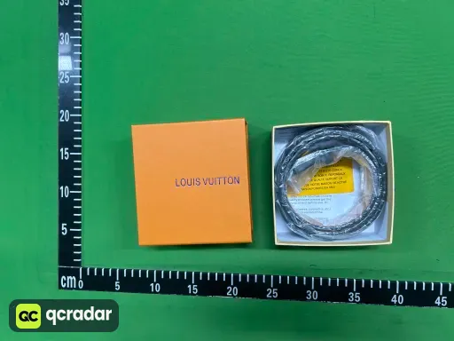 尺码:EU100=115cm （Length注意：皮带上如印有数字，可能是欧码或者长度