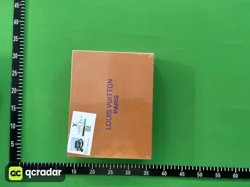 灰配黑花