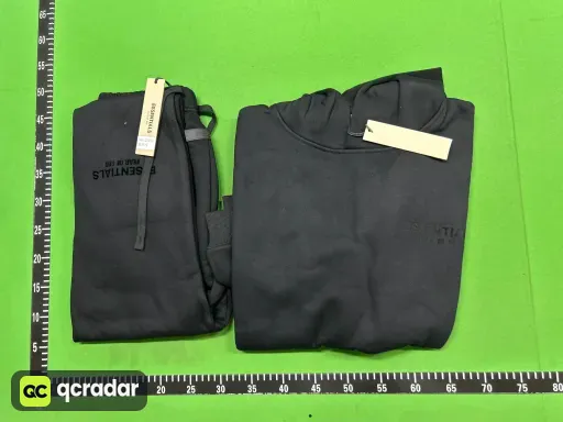套装 黑色